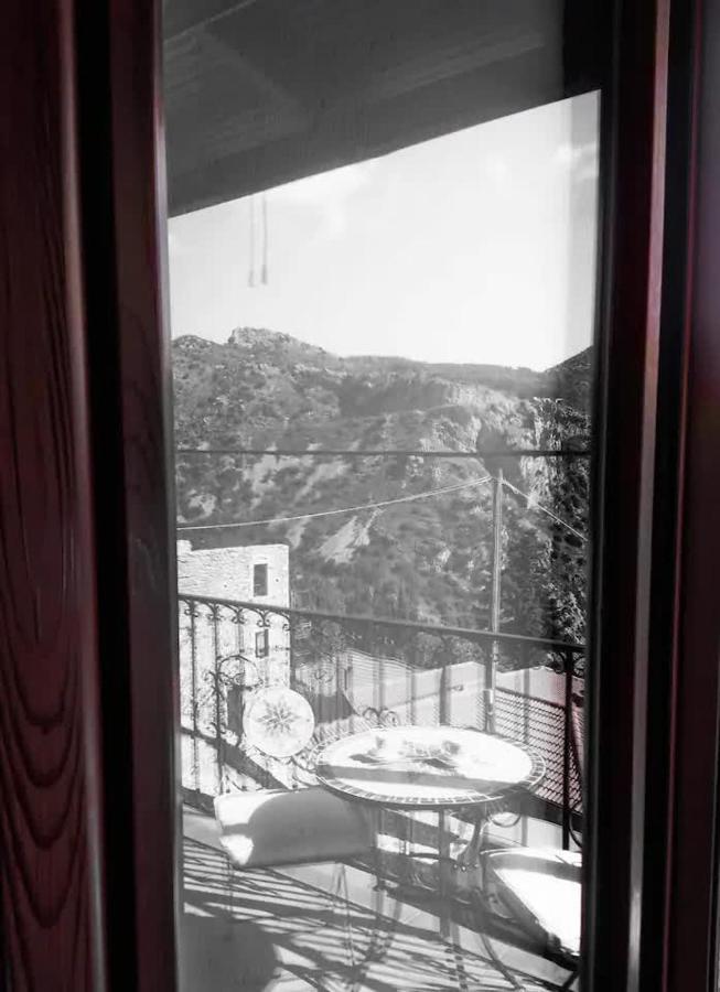 Appartamento Sophia'S Stone House Dimitsana Esterno foto